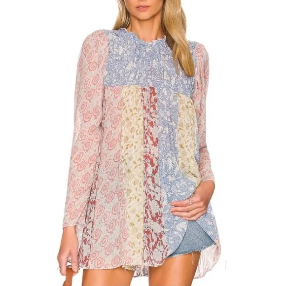 Free People Tops - FREE PEOPLE Merrie Mix Print Tunic in Lilac Combo Small